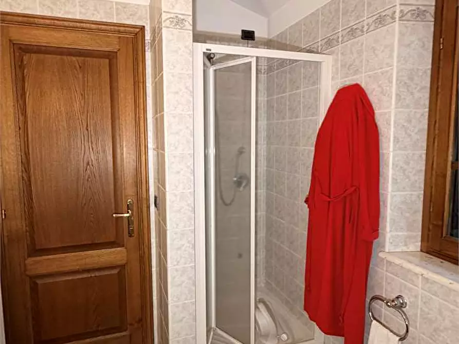 Immagine 33 di Rustico / casale in vendita  in gragnano 1 a Capannori