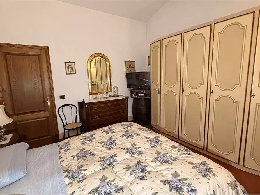 Immagine 27 di Rustico / casale in vendita  in gragnano 1 a Capannori