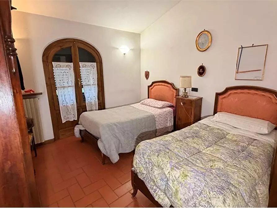 Immagine 30 di Rustico / casale in vendita  in gragnano 1 a Capannori