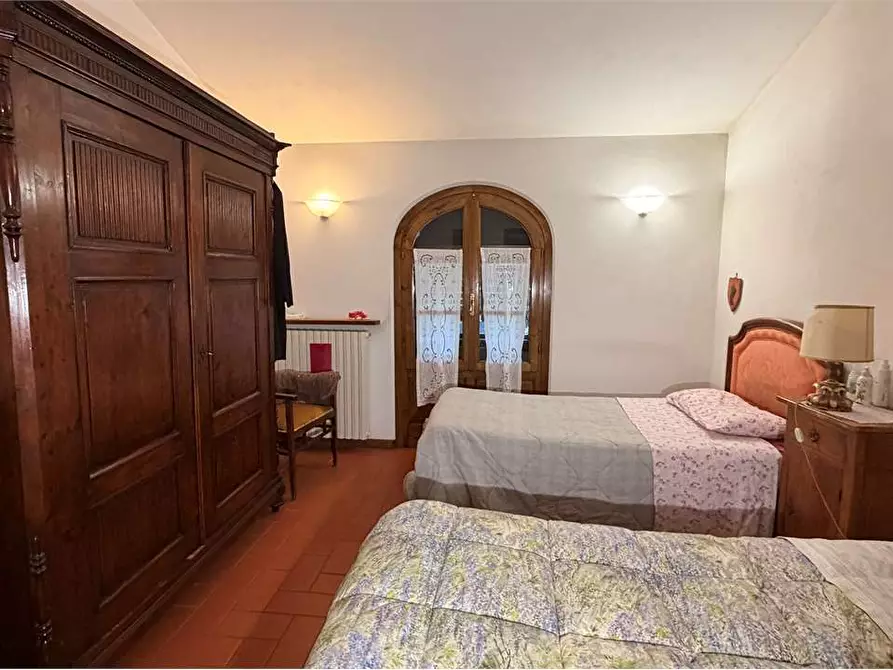 Immagine 31 di Rustico / casale in vendita  in gragnano 1 a Capannori