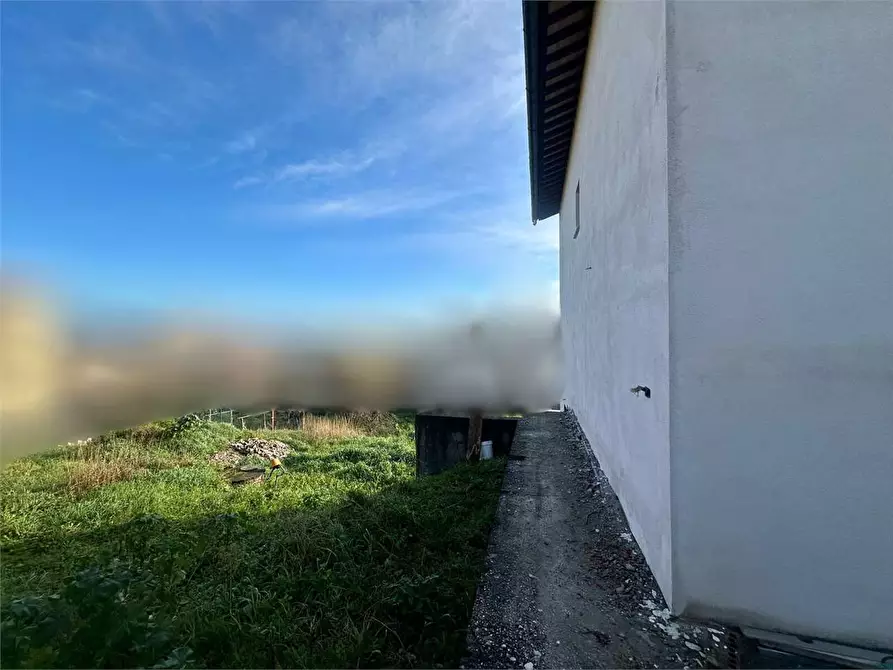 Immagine 11 di Villa in vendita  in via di Vaccoli a Lucca
