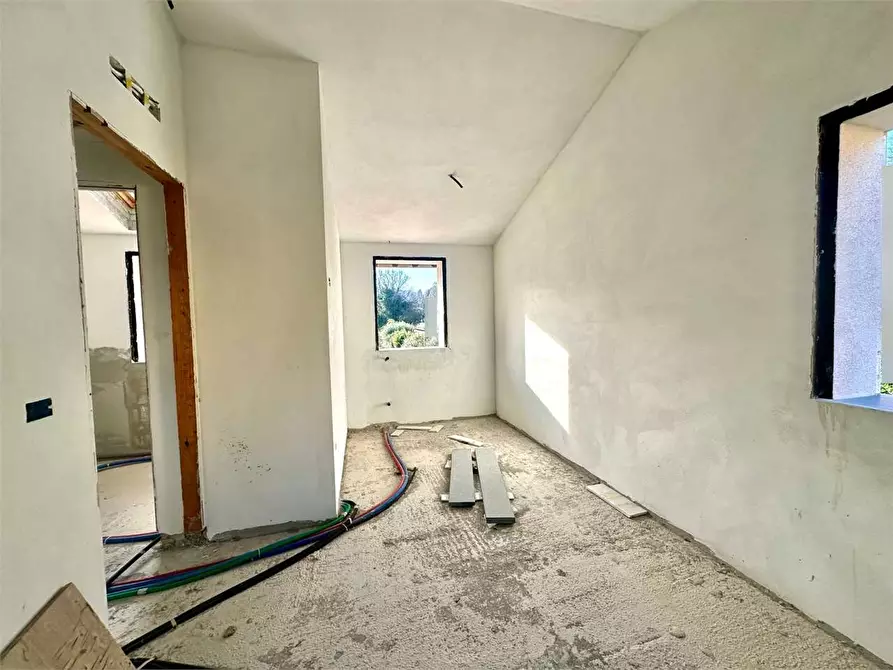 Immagine 17 di Villa in vendita  in via di Vaccoli a Lucca