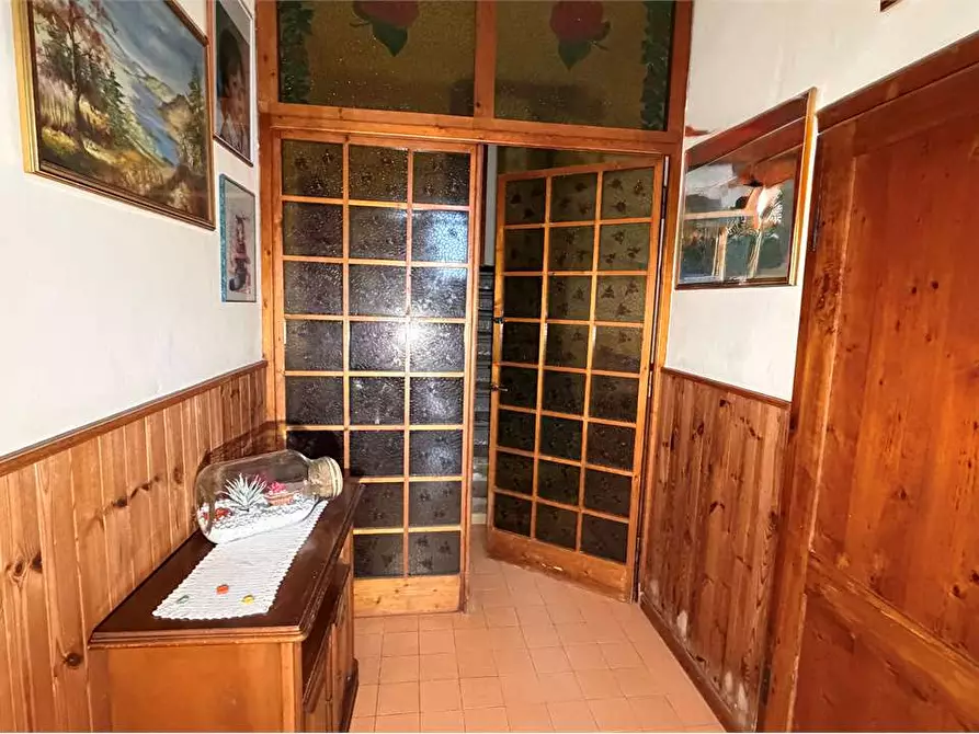 Immagine 7 di Porzione di casa in vendita  in via cercatoia alta a Montecarlo