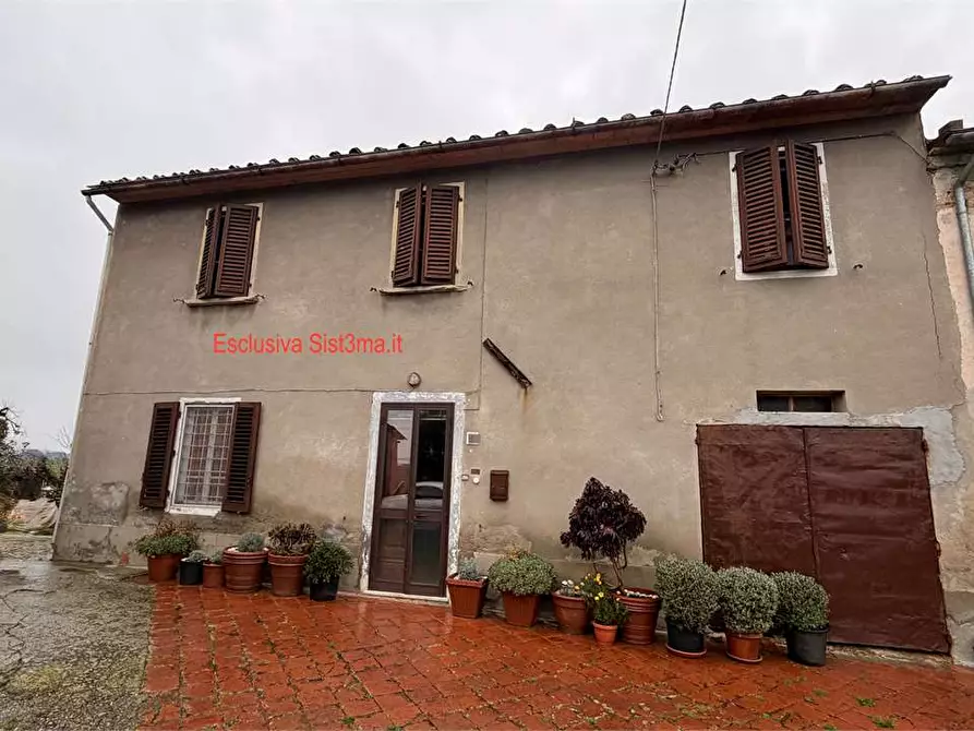 Immagine 1 di Porzione di casa in vendita  in via cercatoia alta a Montecarlo