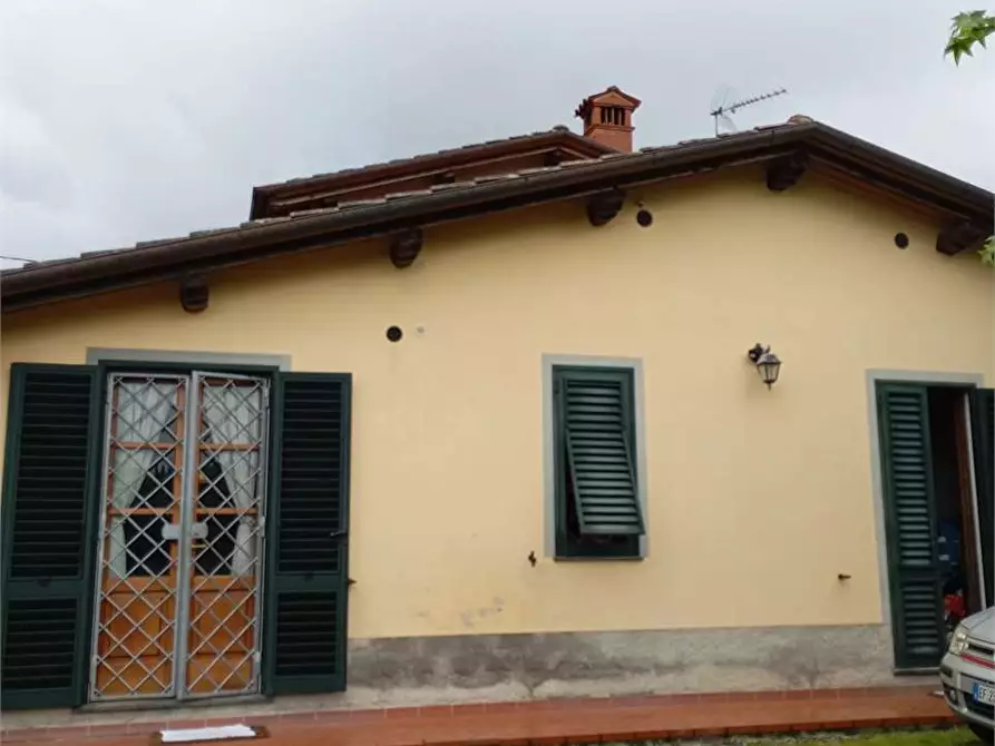 Immagine 46 di Rustico / casale in vendita  in gragnano 1 a Capannori