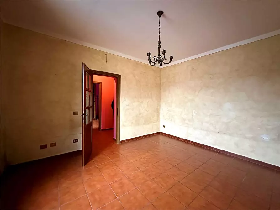 Immagine 5 di Appartamento in vendita  in via giovanni Volpi a Lucca