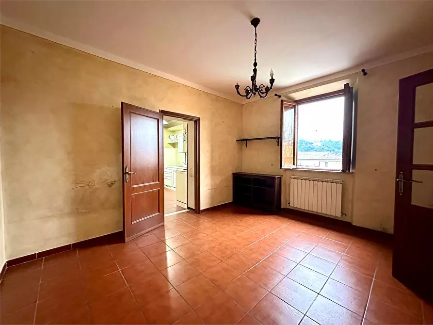 Immagine 7 di Appartamento in vendita  in via giovanni Volpi a Lucca