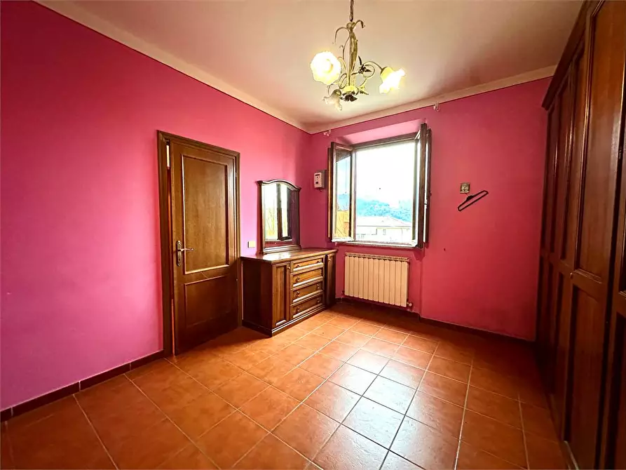 Immagine 11 di Appartamento in vendita  in via giovanni Volpi a Lucca