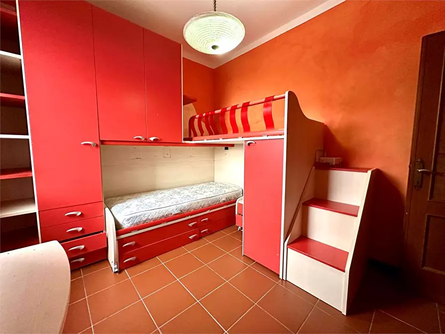 Immagine 13 di Appartamento in vendita  in via giovanni Volpi a Lucca