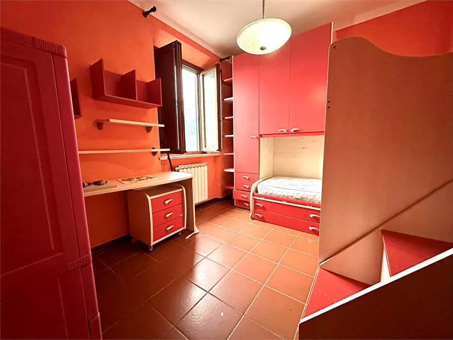 Immagine 15 di Appartamento in vendita  in via giovanni Volpi a Lucca