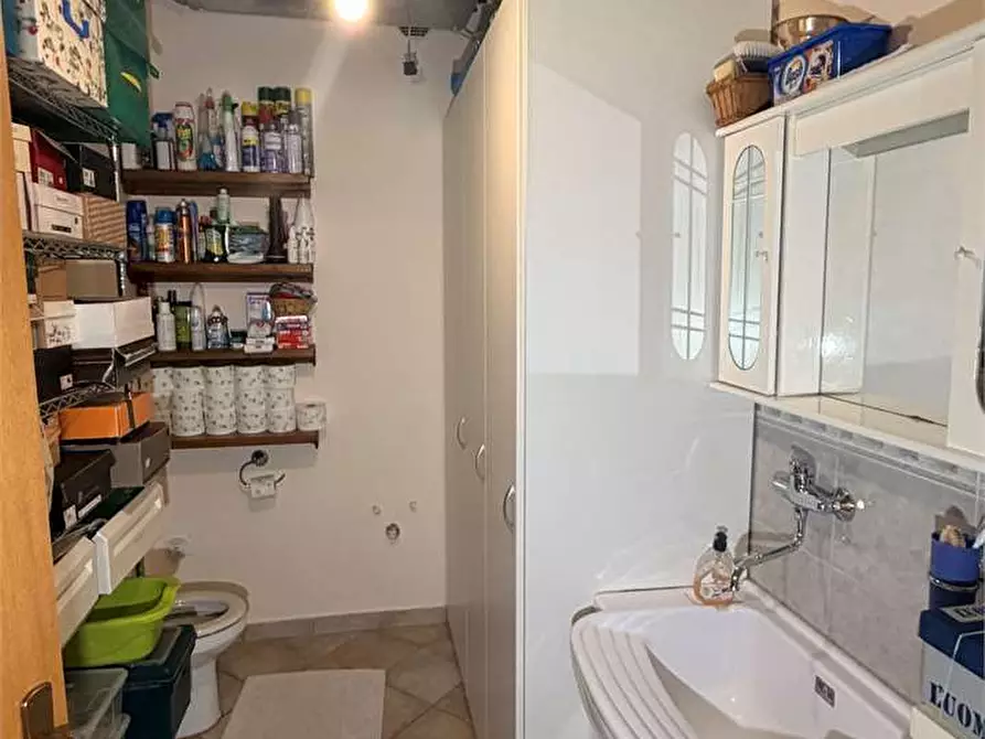 Immagine 22 di Casa bifamiliare in vendita  in via Lombarda  a Capannori