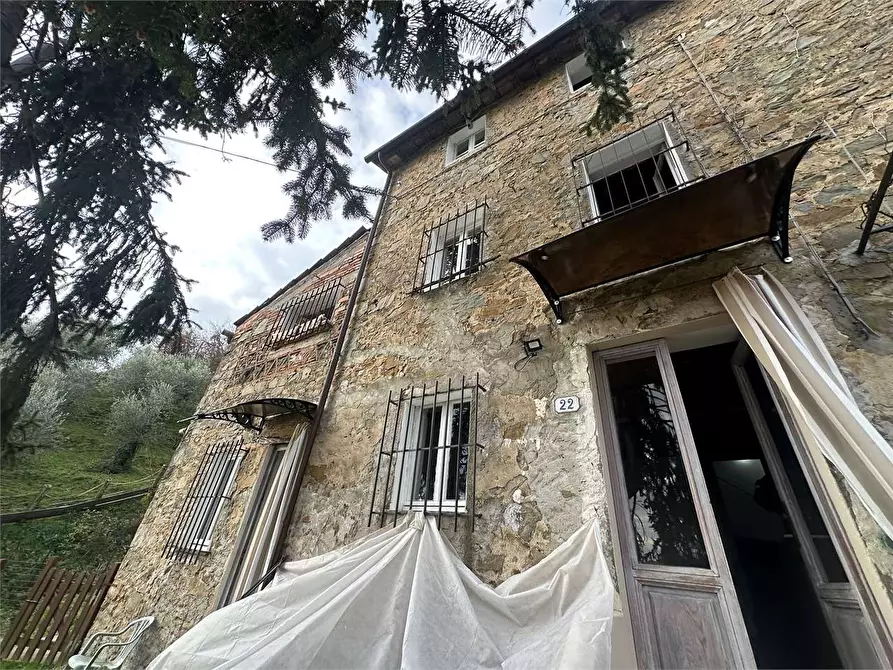 Immagine 27 di Casa bifamiliare in vendita  in ciciana  a Lucca