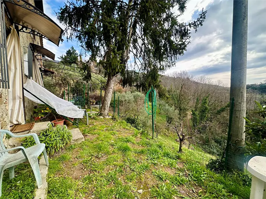 Immagine 3 di Casa bifamiliare in vendita  in ciciana  a Lucca