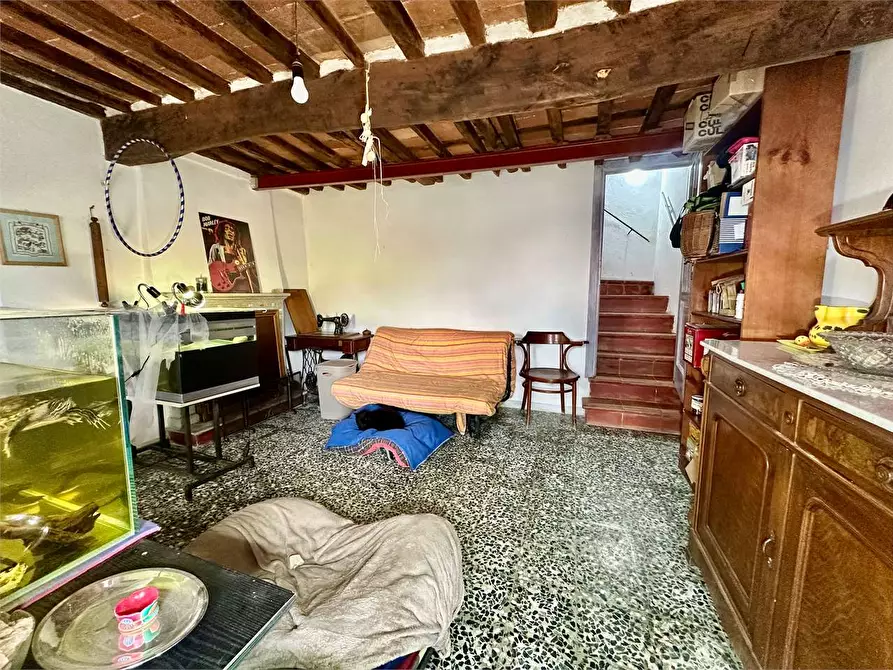 Immagine 9 di Casa bifamiliare in vendita  in ciciana  a Lucca