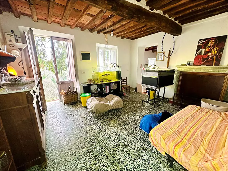 Immagine 10 di Casa bifamiliare in vendita  in ciciana  a Lucca