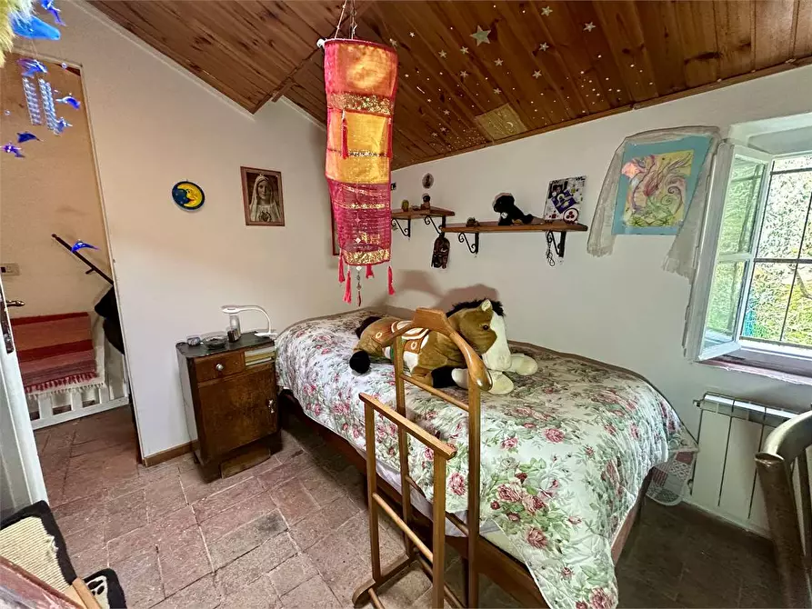 Immagine 16 di Casa bifamiliare in vendita  in ciciana  a Lucca