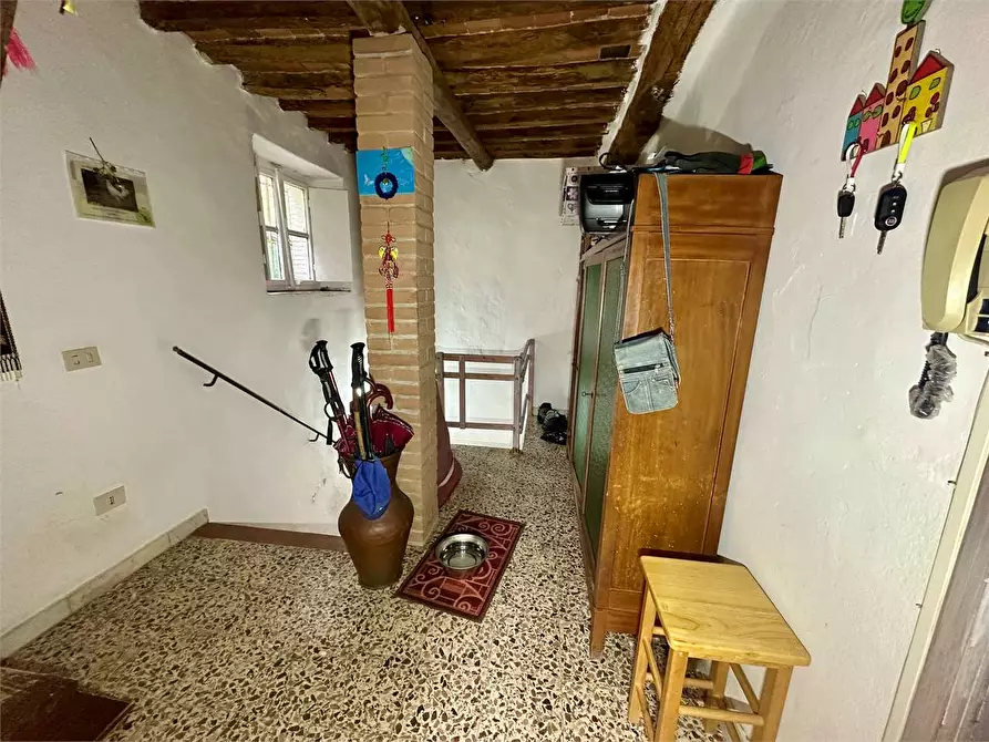 Immagine 17 di Casa bifamiliare in vendita  in ciciana  a Lucca