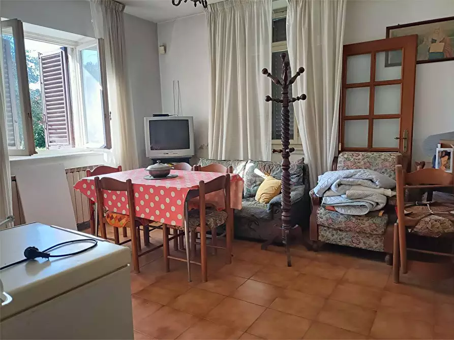 Immagine 5 di Casa indipendente in vendita  in via delle selvette a Capannori