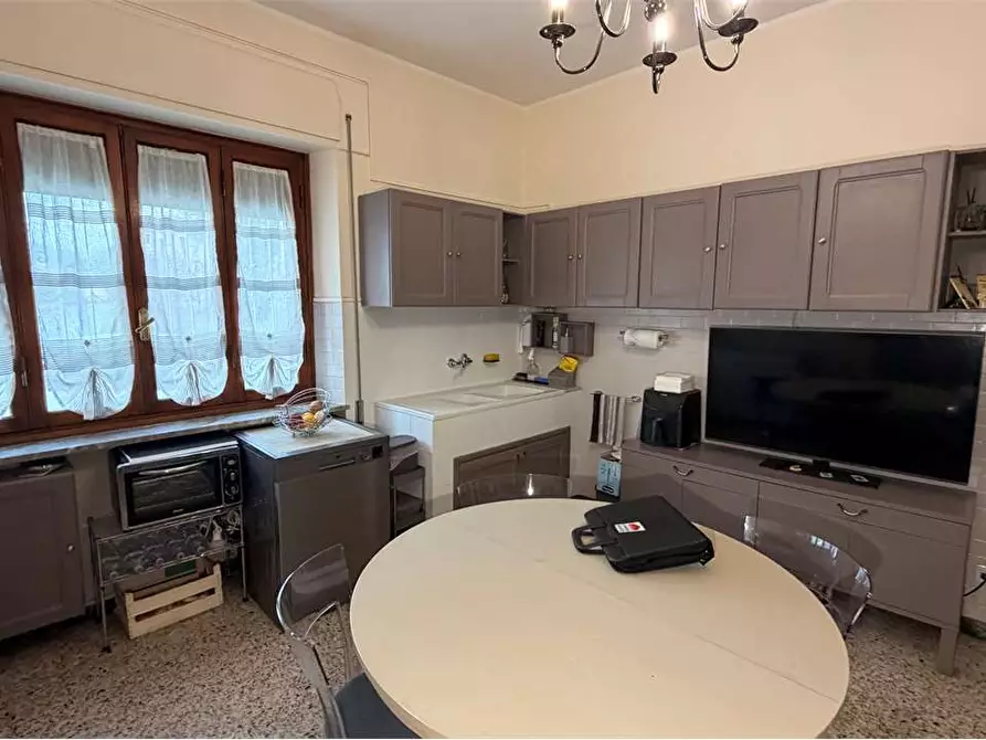 Immagine 2 di Casa bifamiliare in vendita  in via dei selmi 40 a Capannori