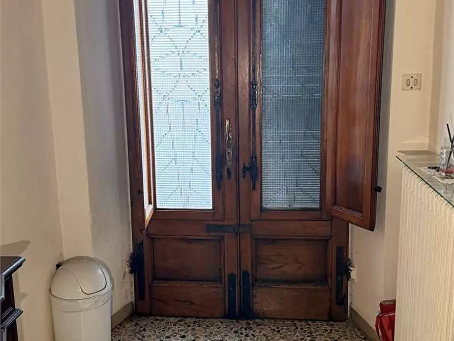 Immagine 4 di Casa bifamiliare in vendita  in via dei selmi 40 a Capannori