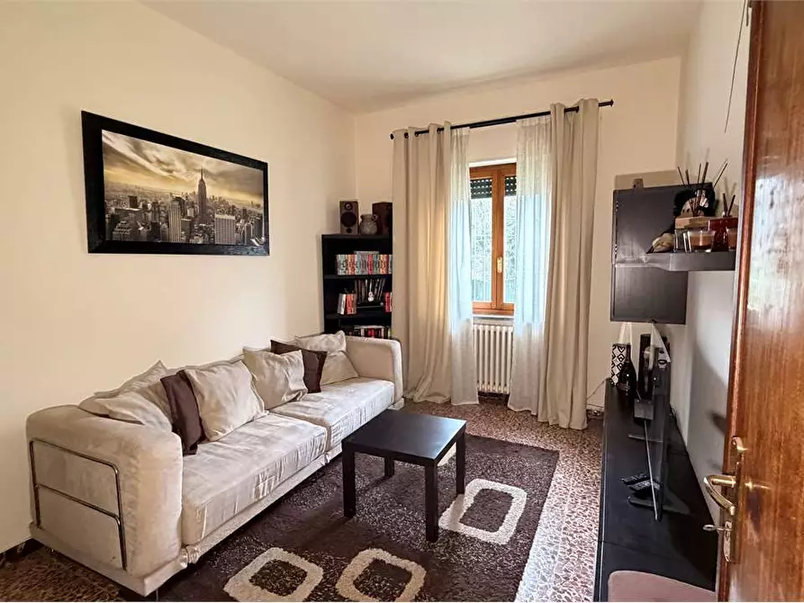 Immagine 6 di Casa bifamiliare in vendita  in via dei selmi 40 a Capannori