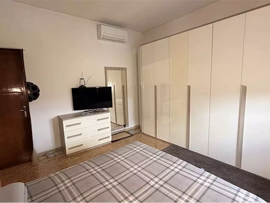 Immagine 18 di Casa bifamiliare in vendita  in via dei selmi 40 a Capannori