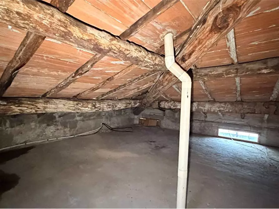 Immagine 28 di Casa bifamiliare in vendita  in via dei selmi 40 a Capannori