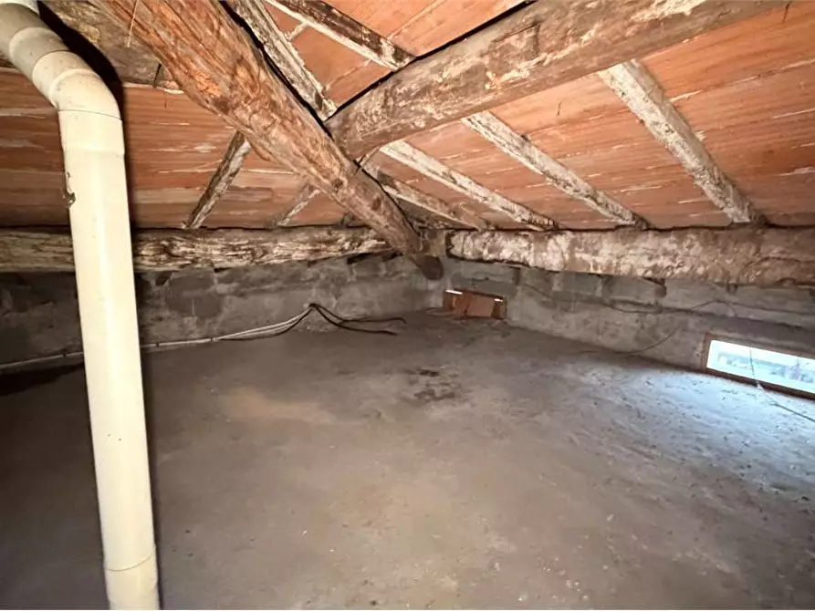 Immagine 31 di Casa bifamiliare in vendita  in via dei selmi 40 a Capannori