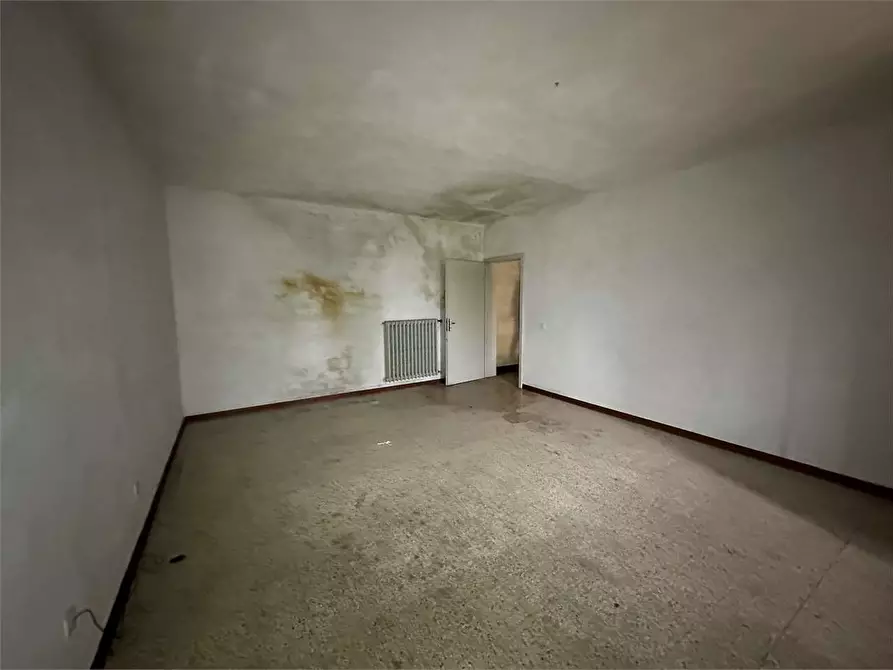 Immagine 17 di Rustico / casale in vendita  in via casanuova  a Buggiano