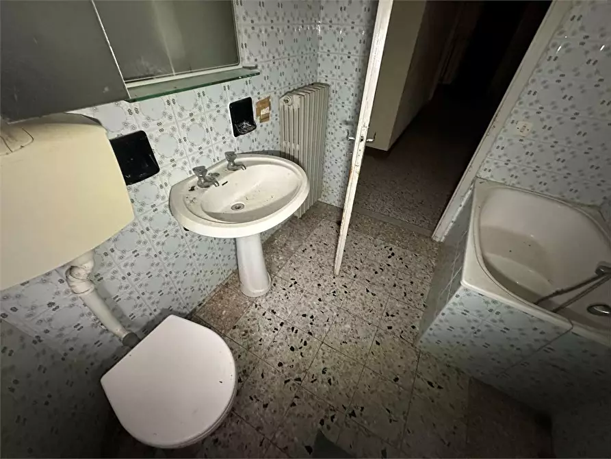 Immagine 28 di Rustico / casale in vendita  in via casanuova  a Buggiano