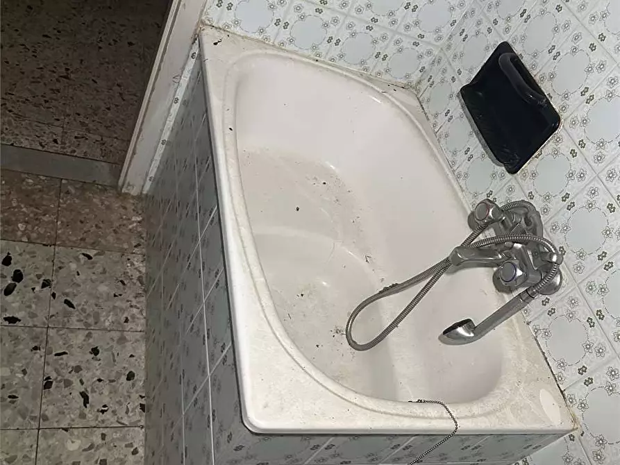 Immagine 30 di Rustico / casale in vendita  in via casanuova  a Buggiano