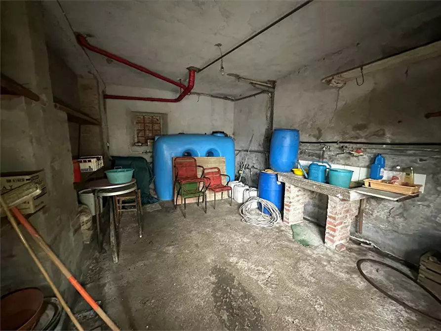 Immagine 31 di Rustico / casale in vendita  in via casanuova  a Buggiano