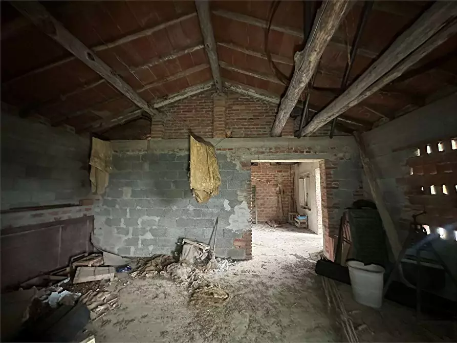Immagine 38 di Rustico / casale in vendita  in via casanuova  a Buggiano
