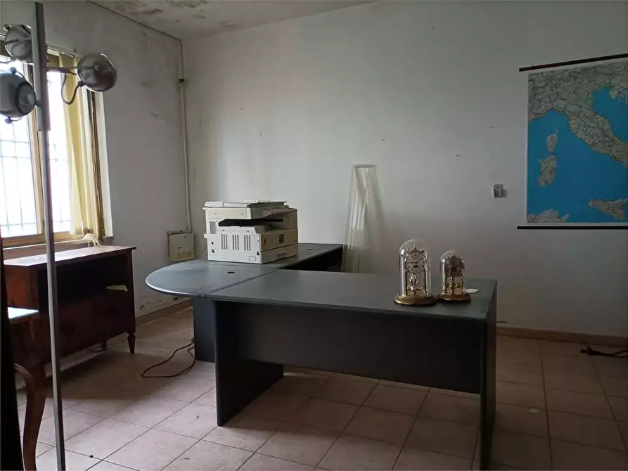 Immagine 10 di Capannone industriale in affitto  in via Leccio a Porcari