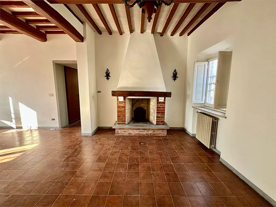 Immagine 4 di Porzione di casa in vendita  in via di chiasso roggi a Capannori