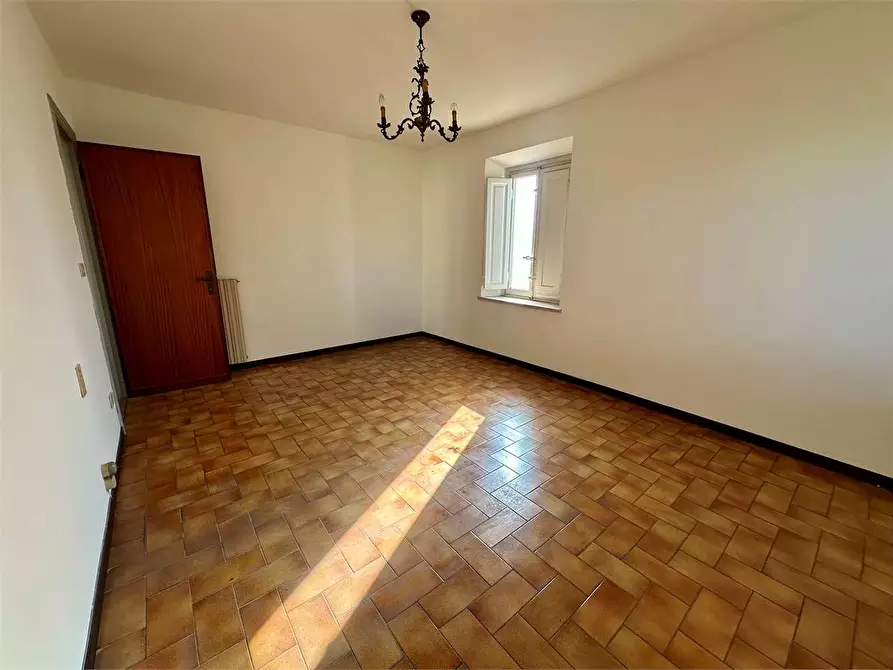 Immagine 18 di Porzione di casa in vendita  in via di chiasso roggi a Capannori