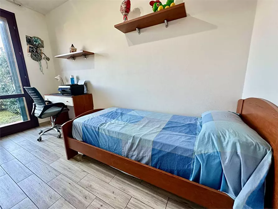 Immagine 13 di Appartamento in vendita  in via chimenti a Altopascio