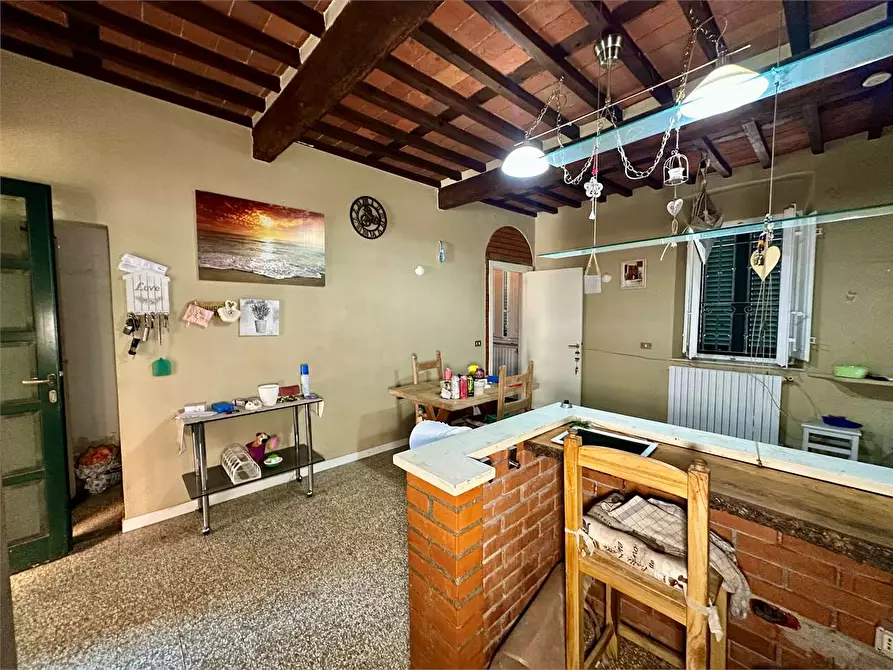 Immagine 8 di Casa indipendente in vendita  in via della pace a Montecarlo