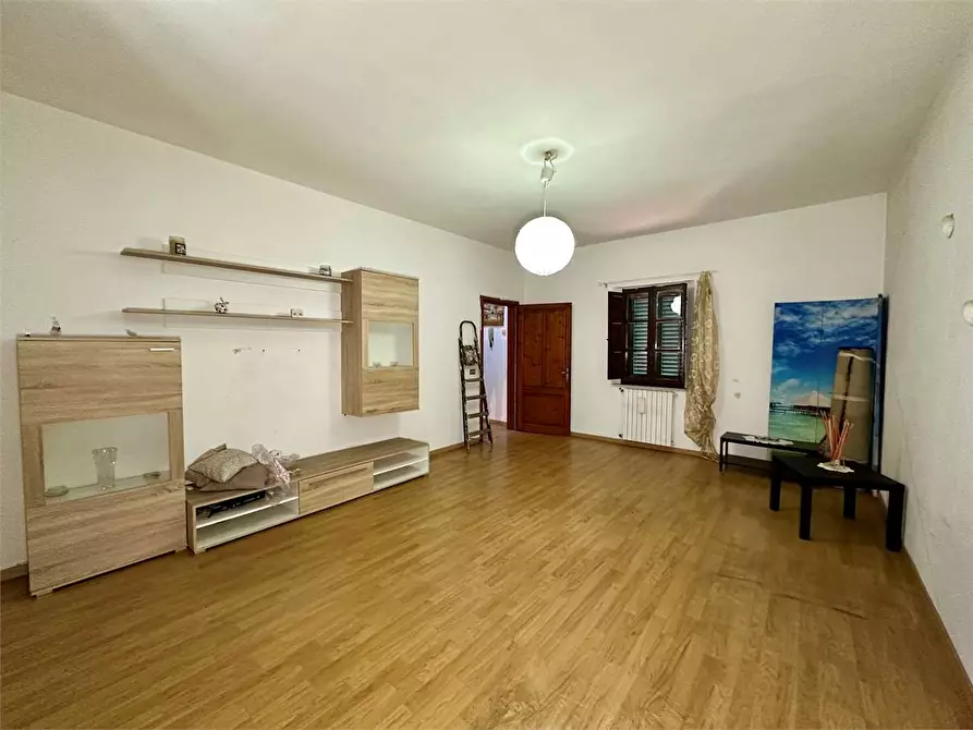 Immagine 19 di Casa indipendente in vendita  in via della pace a Montecarlo