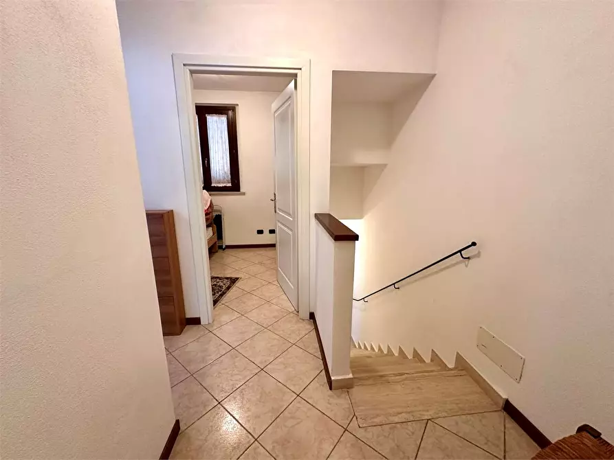 Immagine 13 di Villetta a schiera in vendita  in via delle ville 493 a Capannori