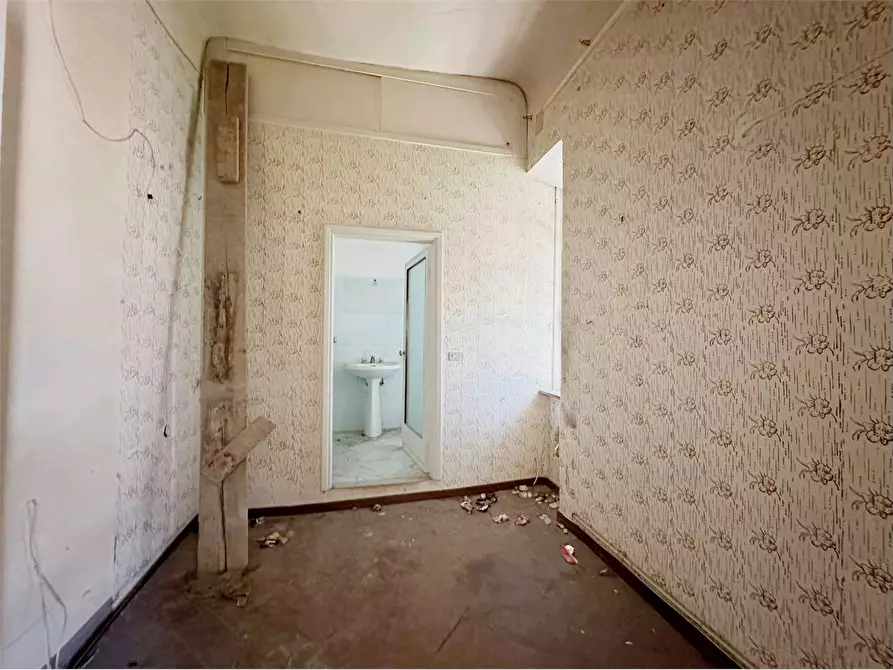 Immagine 5 di Stabile in vendita  in via delle ville  493 a Capannori