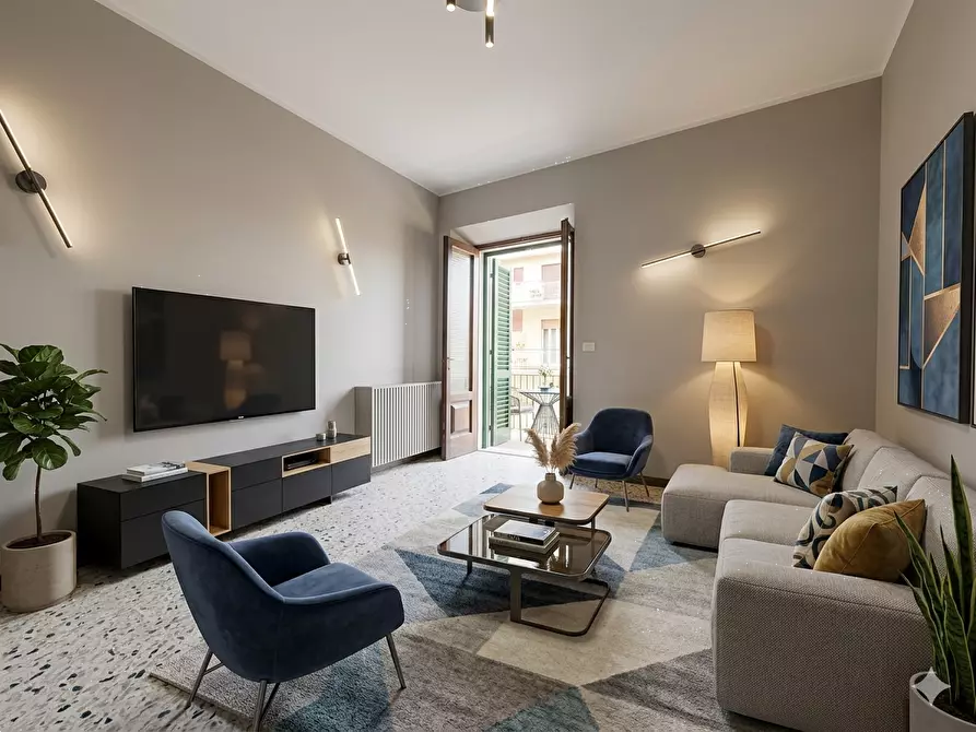 Immagine 4 di Porzione di casa in vendita  in via delle ville  493 a Capannori