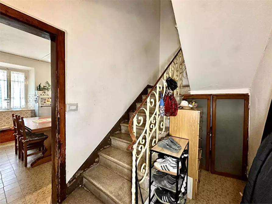 Immagine 9 di Porzione di casa in vendita  in via delle ville 493 a Capannori