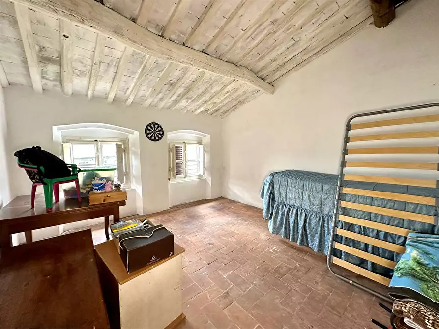 Immagine 16 di Porzione di casa in vendita  in via delle ville 493 a Capannori