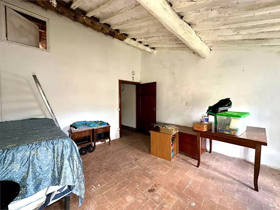 Immagine 19 di Porzione di casa in vendita  in via delle ville 493 a Capannori