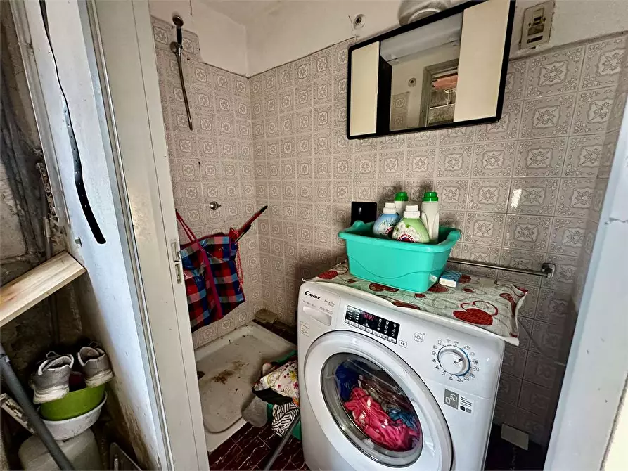 Immagine 21 di Porzione di casa in vendita  in via delle ville 493 a Capannori