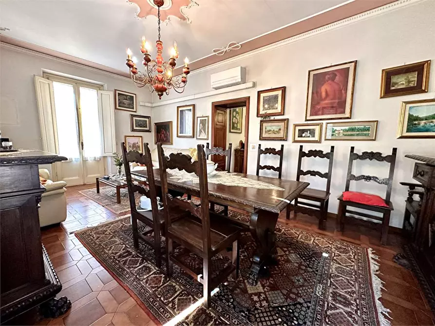 Immagine 6 di Appartamento in vendita  in via nazionale a Lucca