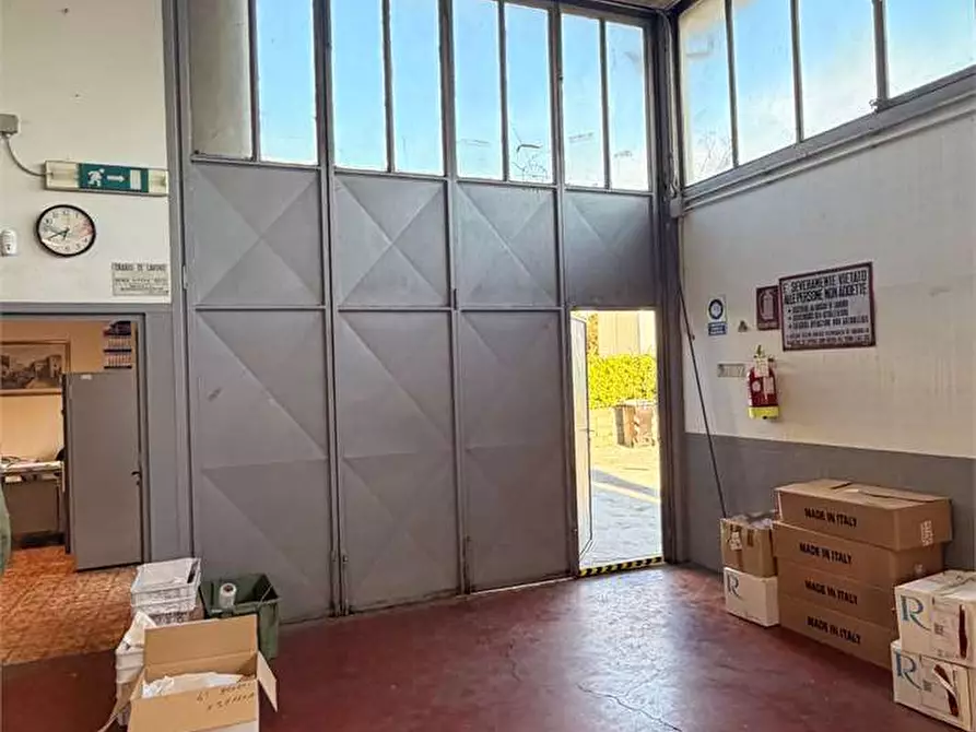 Immagine 6 di Capannone industriale in vendita  in via don emilio angeli a Capannori