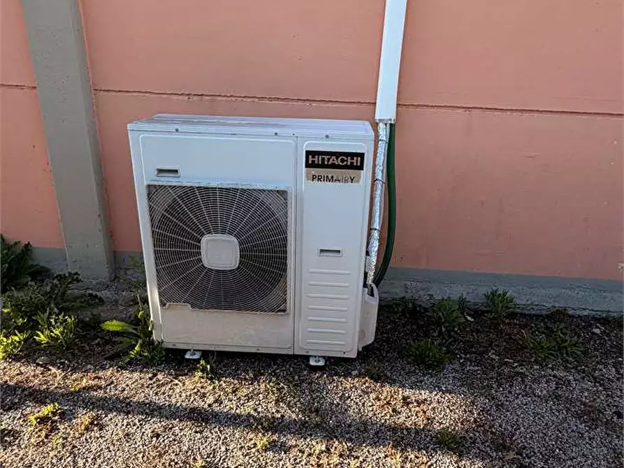 Immagine 14 di Capannone industriale in vendita  in via don emilio angeli a Capannori