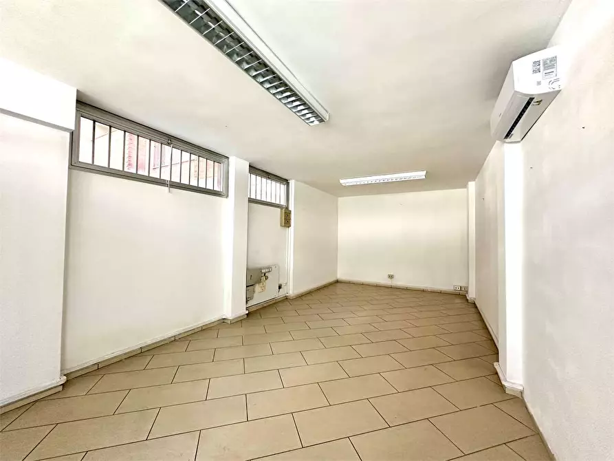 Immagine 5 di Ufficio in affitto  in Via delle stalle a Lucca